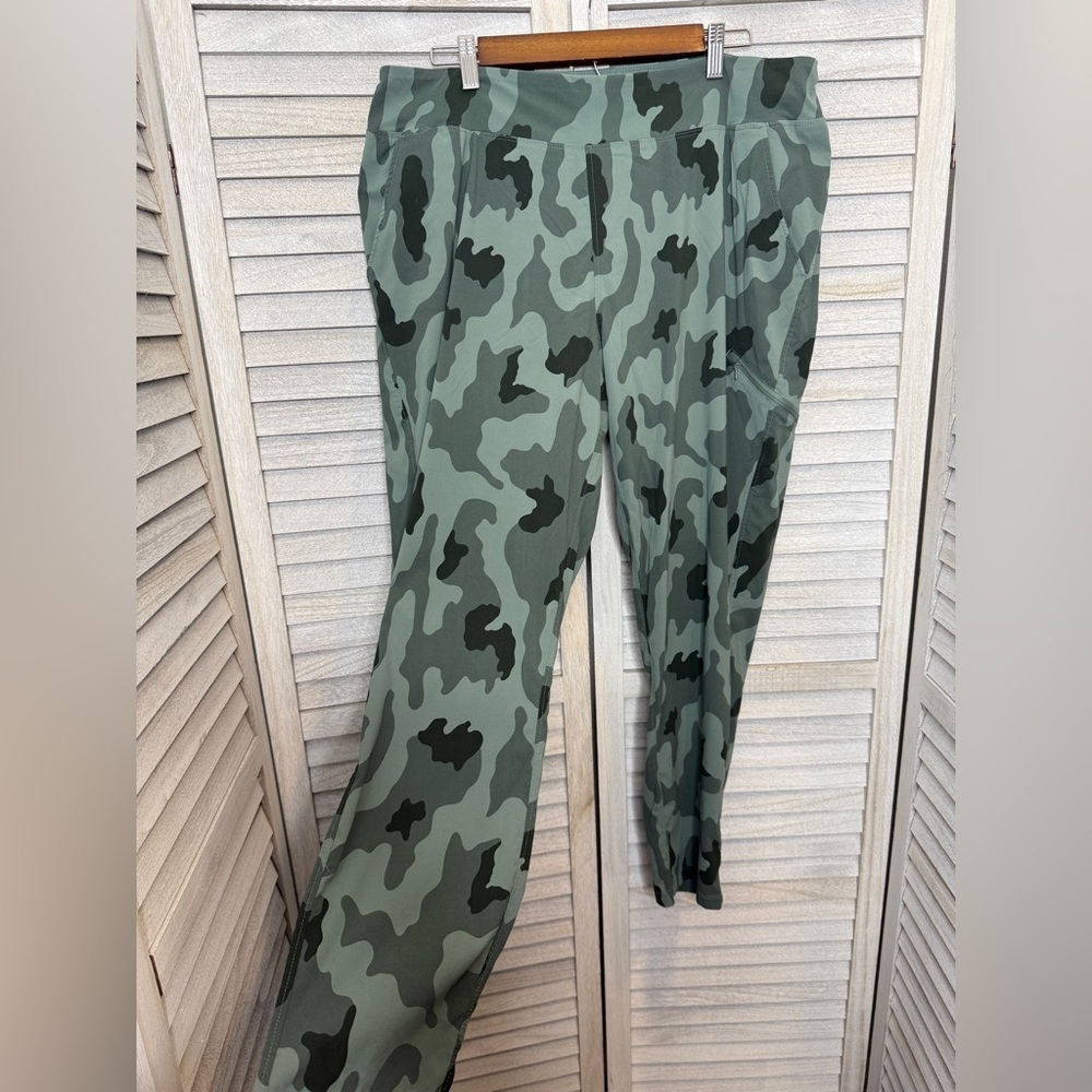 Mountain Hardwear Camo Dynama/2 Anke Pant Size XL - Picture 3 of 7